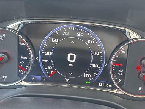 Used 2023 GMC Acadia Denali w/ Black Diamond Edition image 26