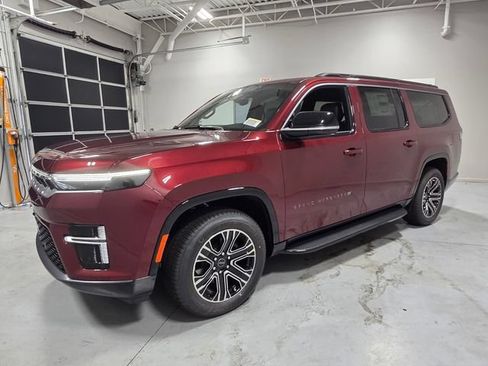 New 2026 Jeep Grand Wagoneer L 4WD w/ Premium Group I image 3