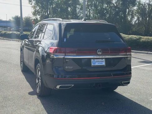 New 2026 Volkswagen Atlas SE image 7