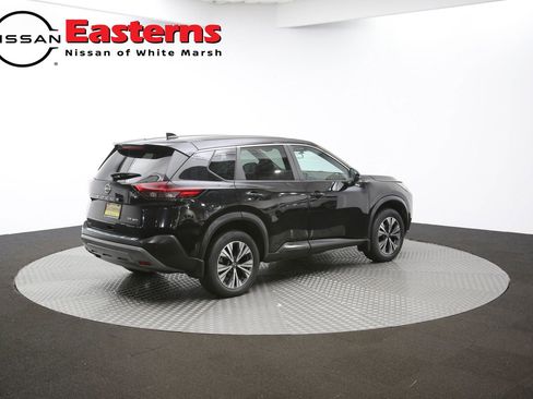 Used 2022 Nissan Rogue SV AWD/4WD image 35