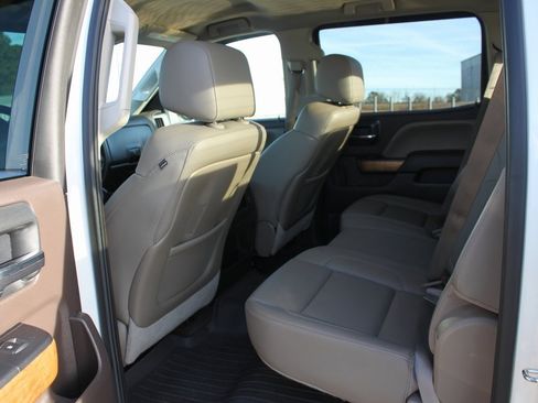 Used 2015 Chevrolet Silverado 1500 LTZ w/ LTZ Plus Package image 6