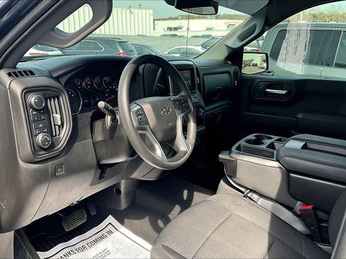 Used 2022 Chevrolet Silverado 1500 Custom Trail Boss w/ Safety Confidence Package image 13