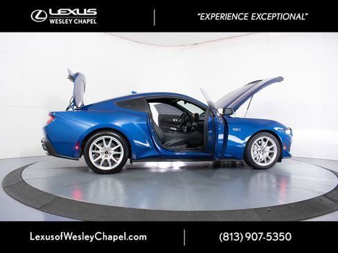 Used 2024 Ford Mustang GT Premium image 16