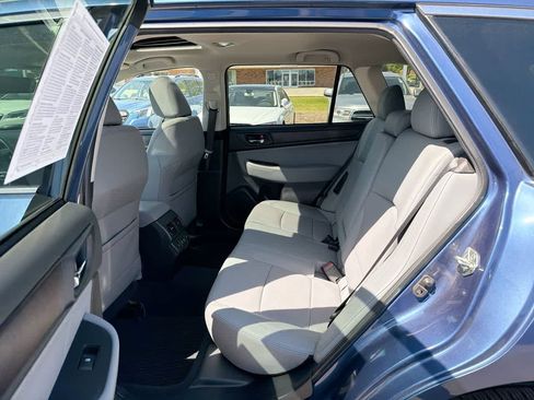 Used 2019 Subaru Outback 2.5i Limited w/ Popular Package #2 AWD/4WD image 25