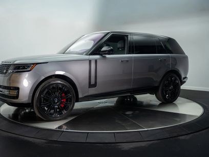 Used 2023 Land Rover Range Rover Long Wheelbase SE