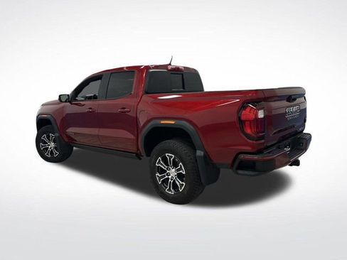 Used 2023 GMC Canyon AT4 image 3