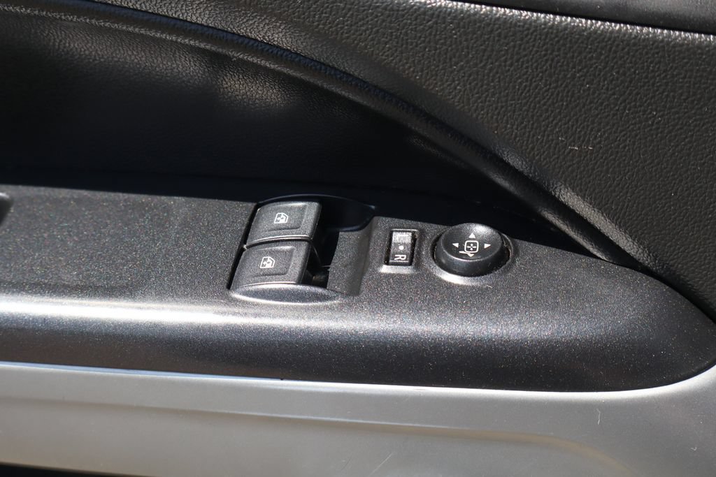 Used 2021 Chevrolet Colorado LT w/ Fleet Safety Package RWD image 20