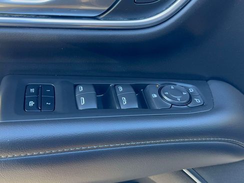 Used 2021 Chevrolet Tahoe LT AWD/4WD image 19