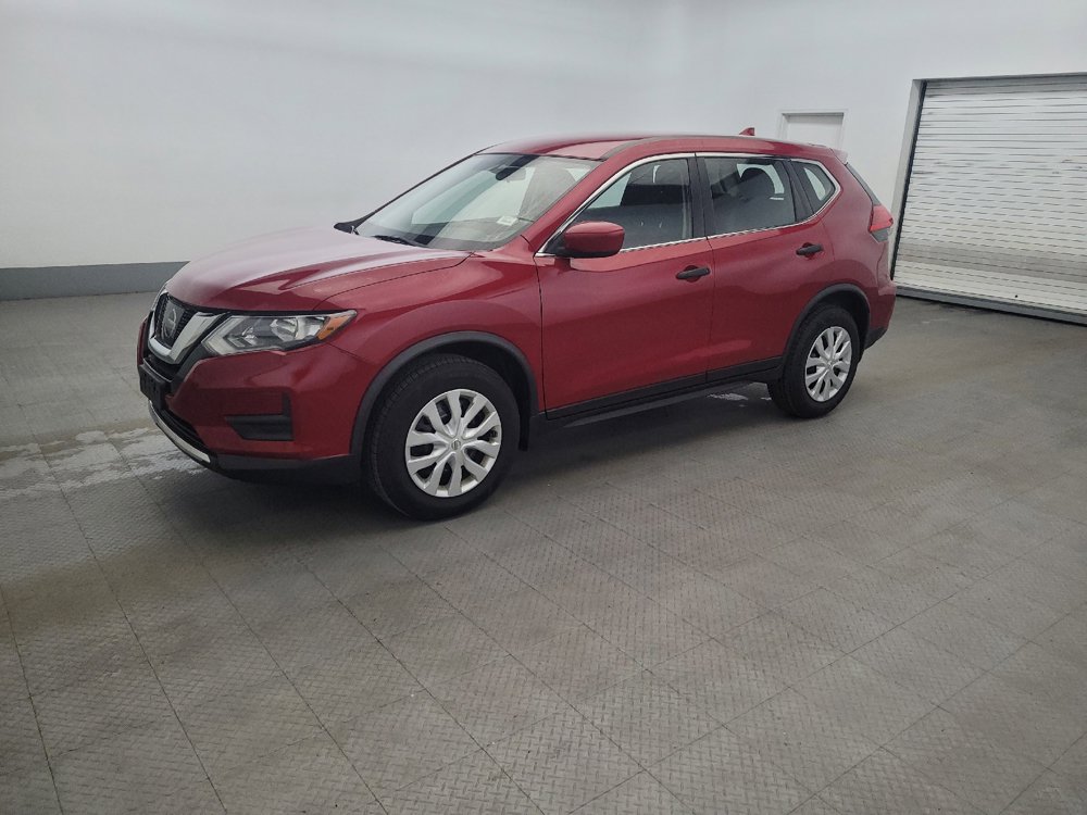 Used 2017 Nissan Rogue S AWD/4WD image 2