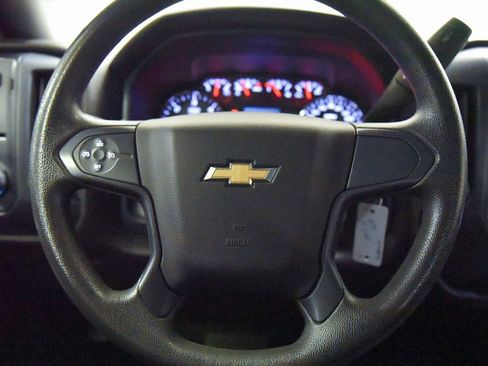 Used 2018 Chevrolet Silverado 2500 W/T image 19