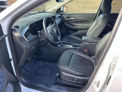 Used 2024 Buick Encore GX Sport Touring w/ Comfort Package image 12