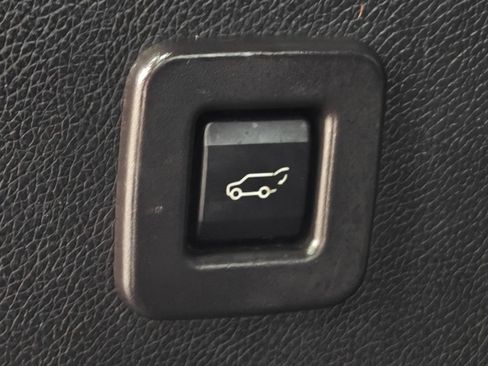 Used 2013 Ford Expedition Limited AWD/4WD image 35