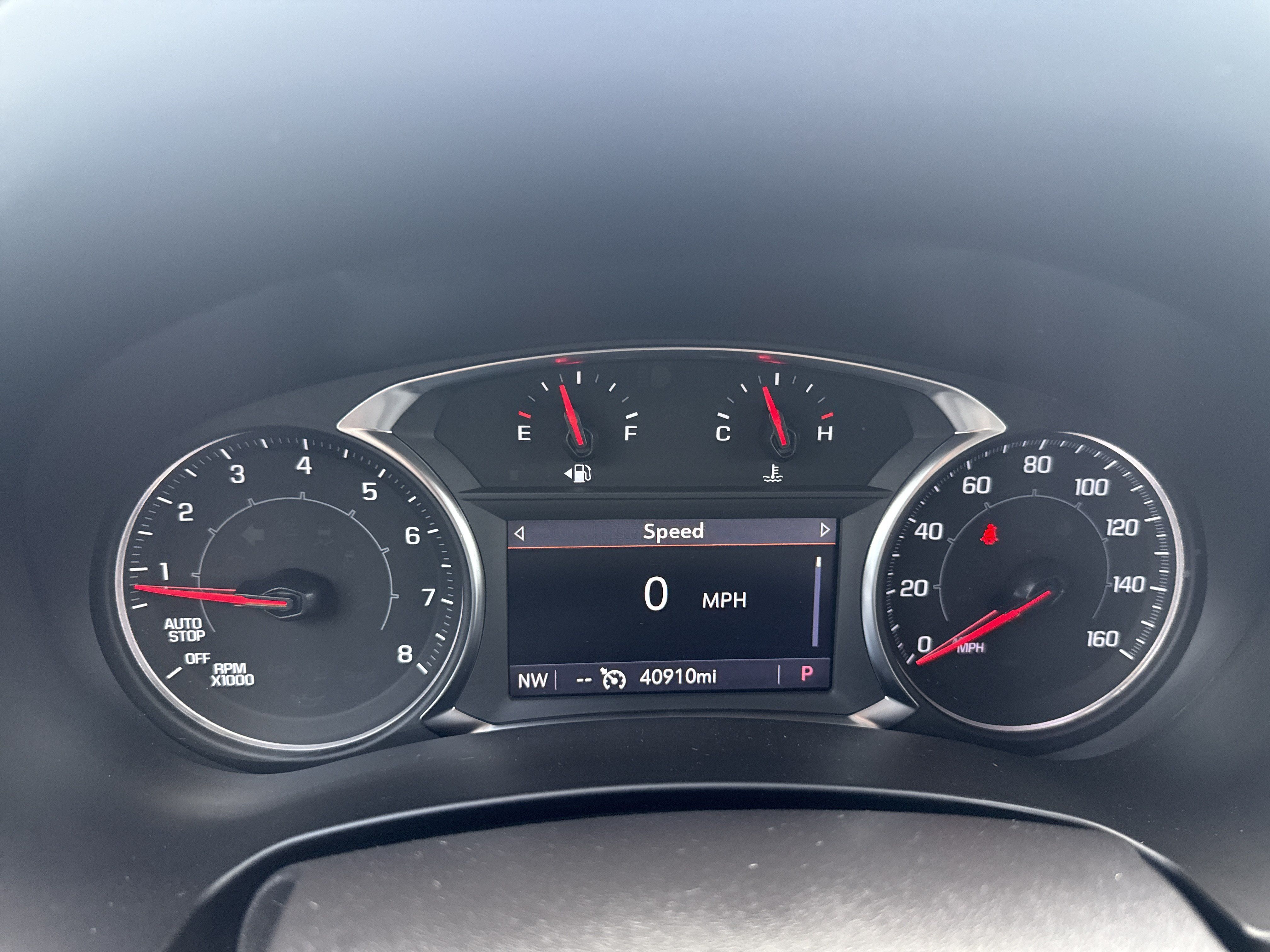 Used 2024 GMC Terrain SLT AWD/4WD image 21