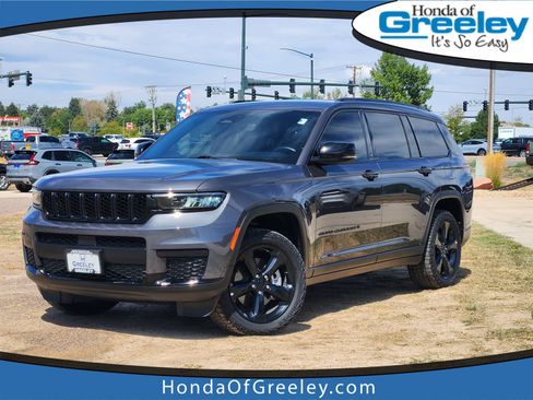 Used 2022 Jeep Grand Cherokee L Laredo AWD/4WD image 1