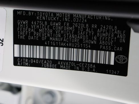 Used 2024 Toyota Camry SE image 38