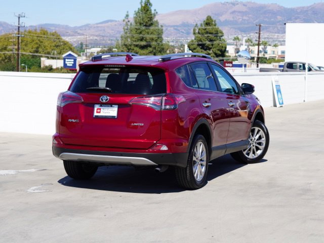 Used 2018 Toyota RAV4 Limited w/ Advanced Technology Package FWD image 6