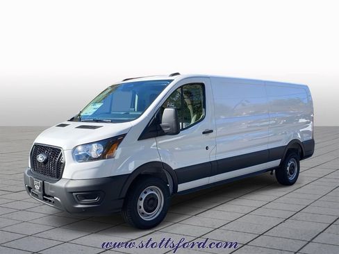 New 2026 Ford Transit 250 Low Roof RWD image 3