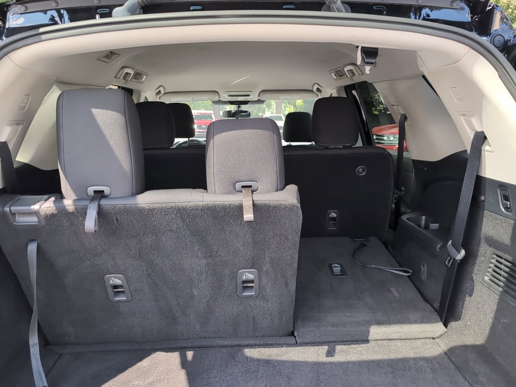 Used 2024 Nissan Pathfinder S AWD/4WD image 11