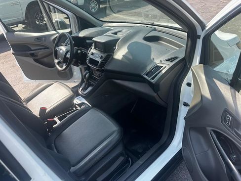 Used 2019 Ford Transit Connect XL FWD image 16