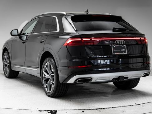 Certified 2024 Audi Q8 Premium Plus w/ Premium Plus Package AWD/4WD image 3