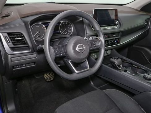 Used 2023 Nissan Rogue S AWD/4WD image 18