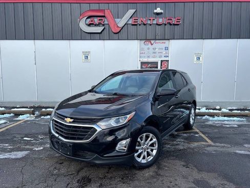 Used 2020 Chevrolet Equinox LS w/ LS Convenience Package image 1
