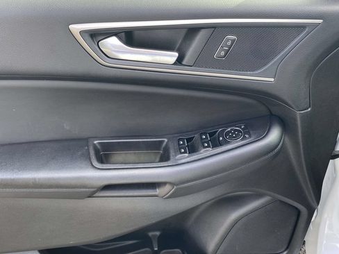 Used 2024 Ford Edge SEL AWD/4WD image 15