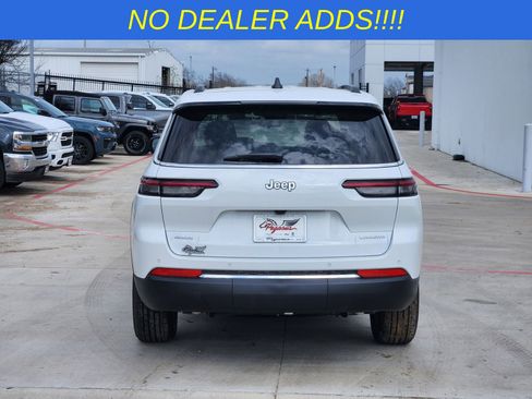 New 2025 Jeep Grand Cherokee L Laredo w/ Trailer Tow Package image 8