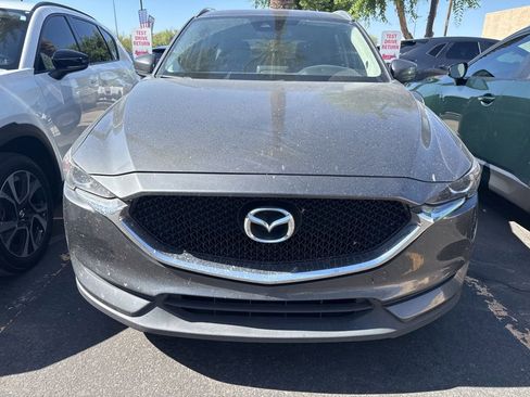Used 2017 MAZDA CX-5 Touring w/ Preferred Equipment Package FWD image 2