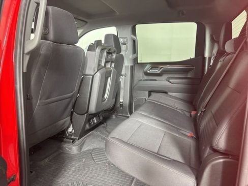 Used 2023 Chevrolet Silverado 1500 RST w/ Z71 Off-Road Package image 12