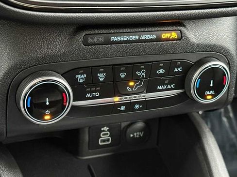 Used 2025 Ford Escape ST-Line w/ Equipment Group 301A image 18