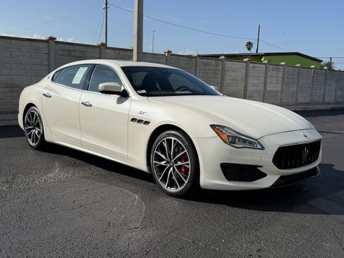 Used 2022 Maserati Quattroporte GT image 8
