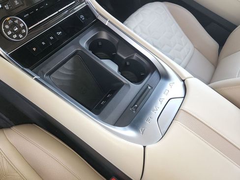 Used 2025 Nissan Armada Platinum image 25