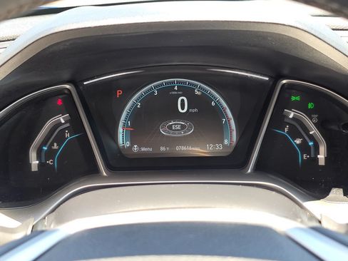 Used 2018 Honda Civic Touring image 29