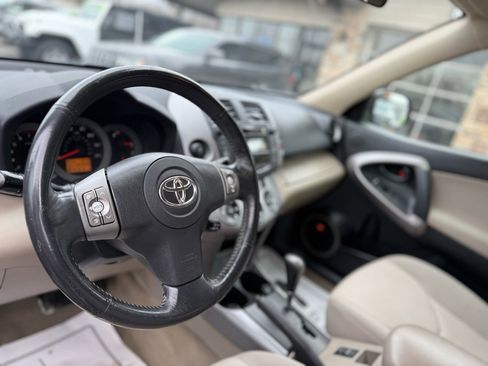 Used 2008 Toyota RAV4 Limited image 24