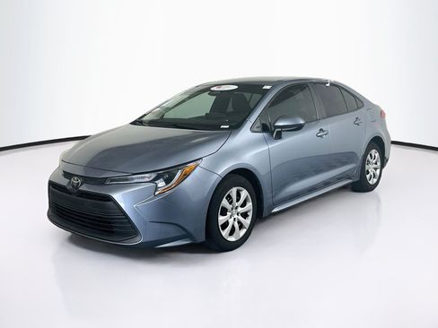 Used 2024 Toyota Corolla LE FWD image 7