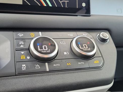 Used 2024 Land Rover Defender 130 S AWD/4WD image 32