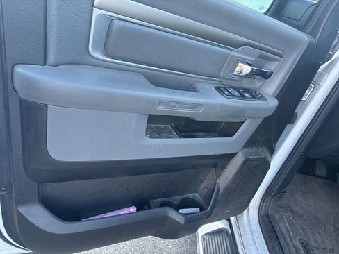 Used 2018 RAM 1500 Big Horn image 6