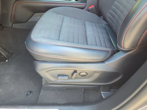 Used 2025 Ford Explorer ST-Line AWD/4WD image 18