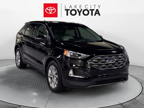 Used 2024 Ford Edge Titanium image 9