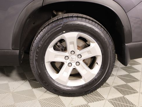 Used 2023 Honda Pilot LX image 18
