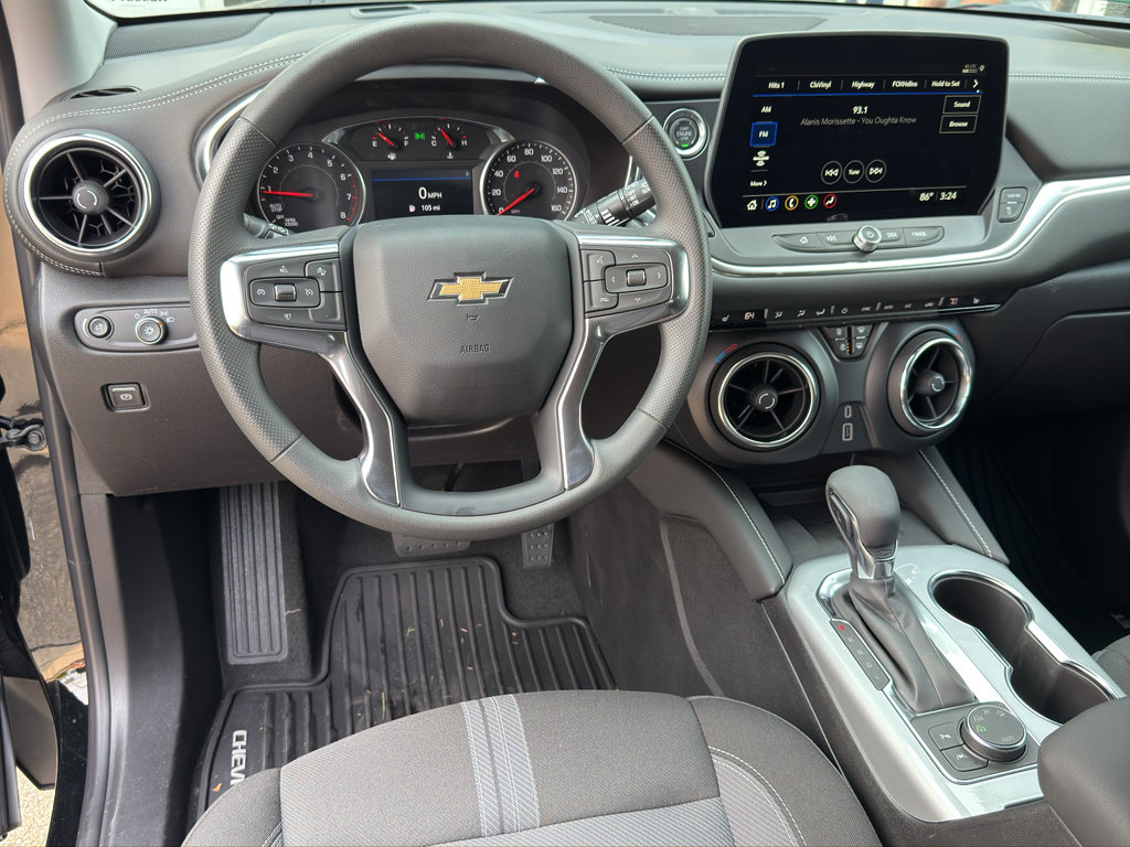 New 2026 Chevrolet Blazer LT w/ Convenience Package AWD/4WD image 12