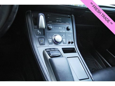 Used 2016 Lexus CT 200h w/ Navigation Package FWD image 27
