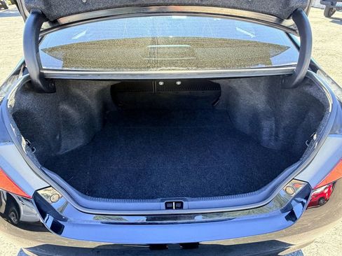 Used 2017 Toyota Camry SE image 14