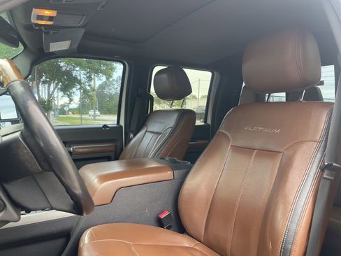 Used 2014 Ford F250 Platinum w/ FX4 Off-Road Package AWD/4WD image 8