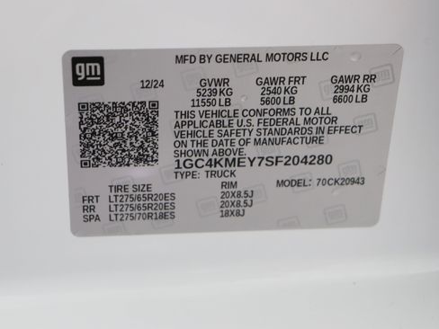 Used 2025 Chevrolet Silverado 2500 Custom w/ Custom Value Package image 41