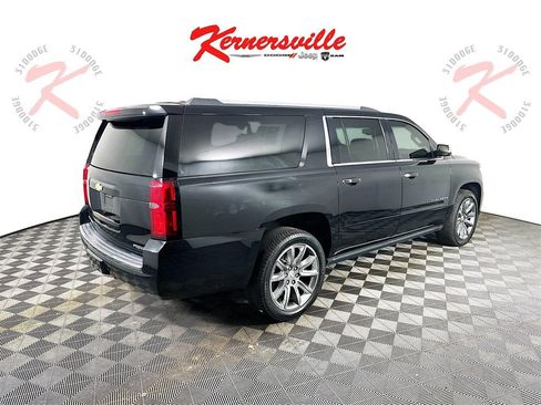 Used 2020 Chevrolet Suburban Premier image 7