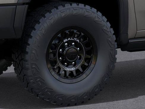 New 2026 GMC Sierra 2500 AT4X w/ AT4X AEV Edition AWD/4WD image 9