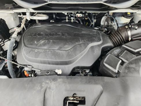 Used 2023 Honda Odyssey Touring image 31