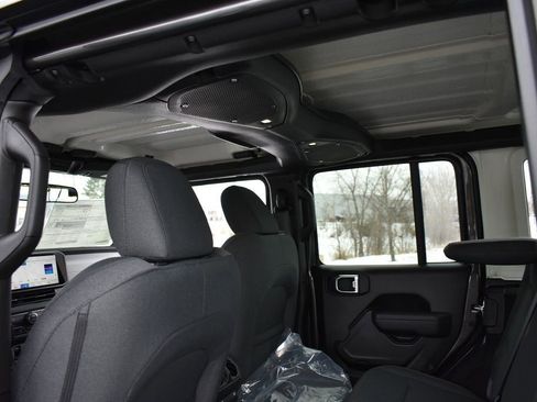 New 2026 Jeep Wrangler Sport AWD/4WD image 26